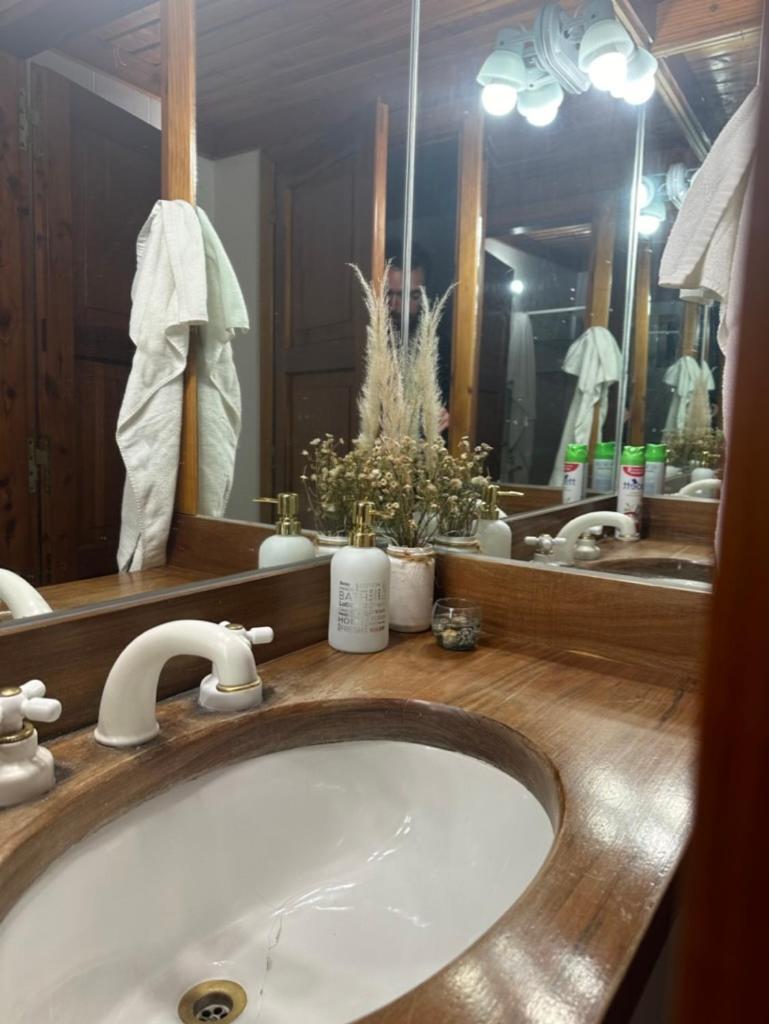 Las Vinas Hostel Boutique ซานคาร์ลอส เด บาริโลเช ภายนอก รูปภาพ